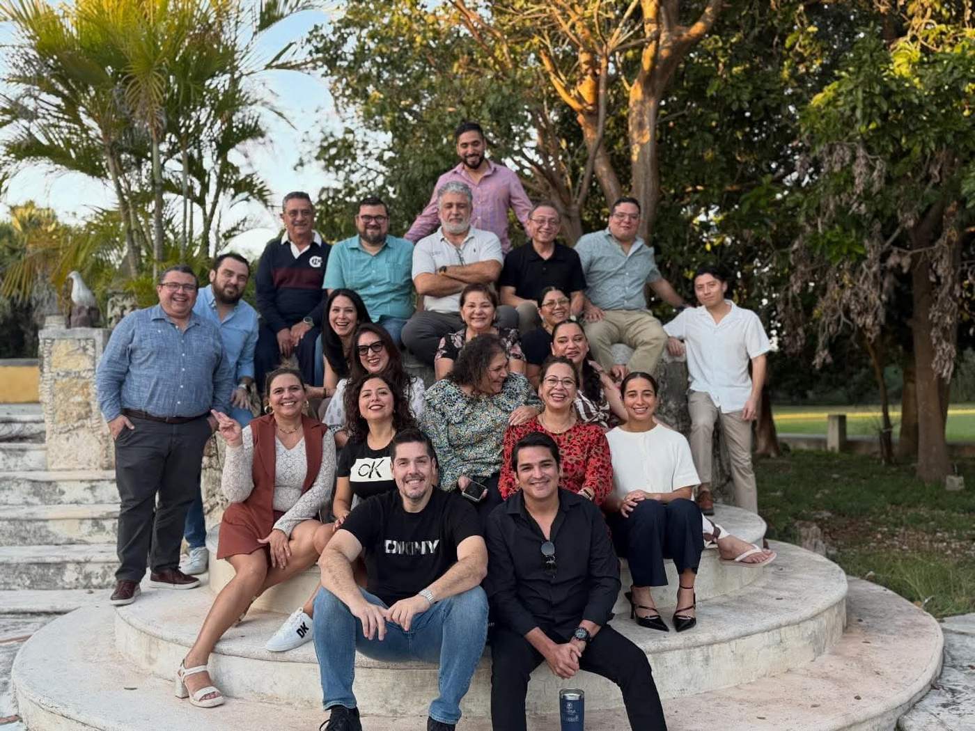 Convivencia del equipo de CARSA en una hacienda yucateca